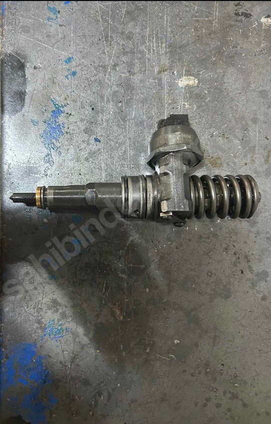 Volkswagen 1.9 Caddy Passat Jetta Çıkma Enjektör