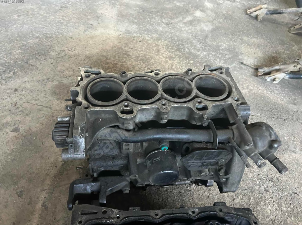 Honda Civic Komple Motor Bloğu Çıkma Motor Yedek Parça